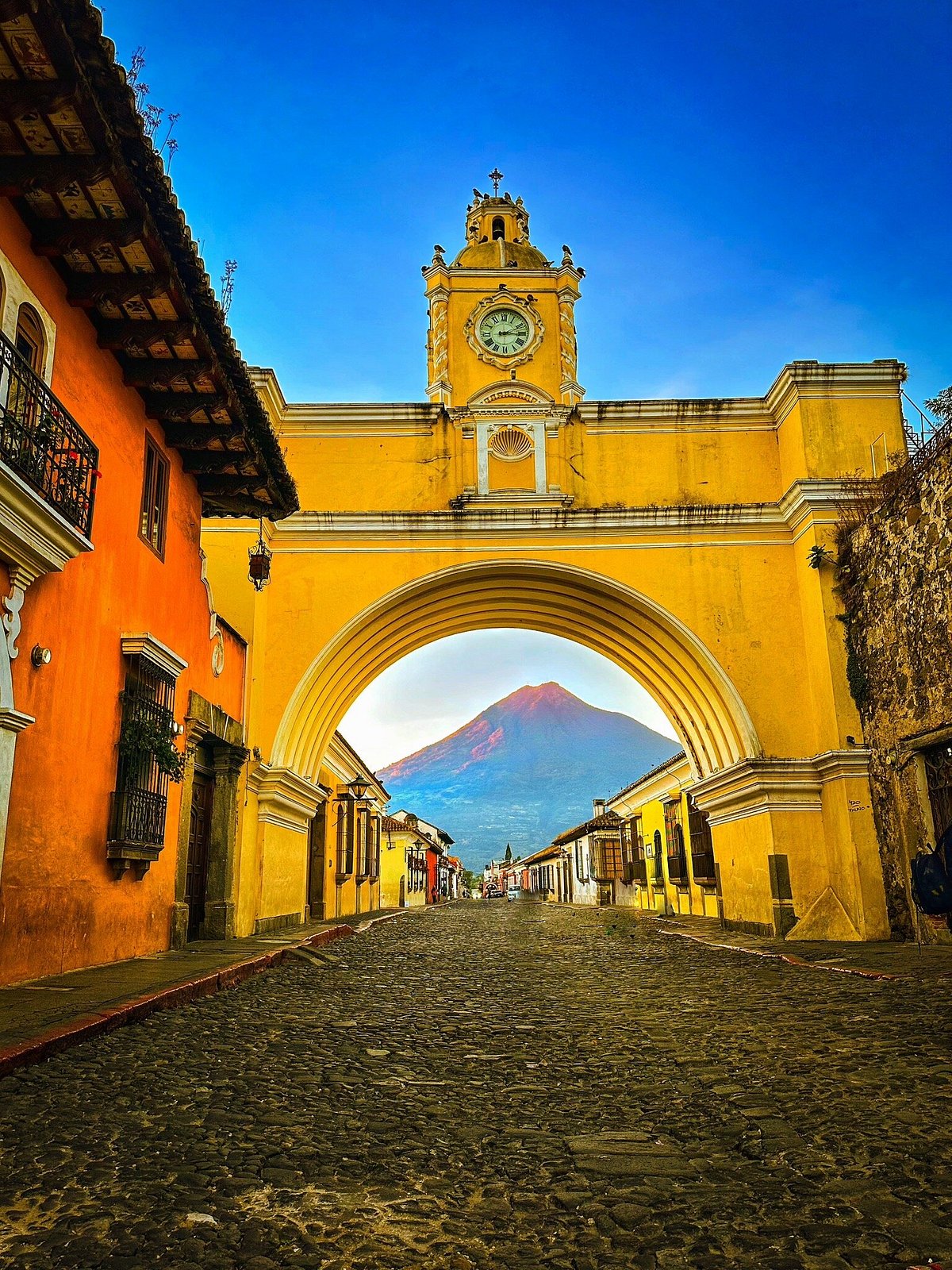El famoso Arco de Santa Catalina en La Antigua Guatemala